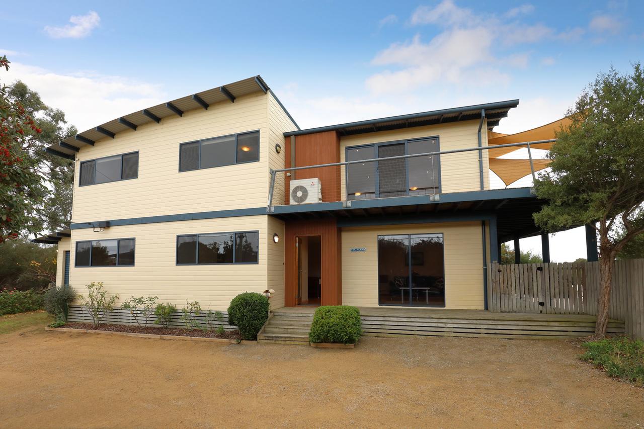 Crib Point VIC Accommodation Brisbane