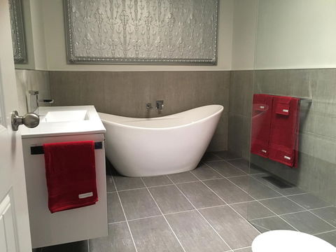 Silverwood House - Accommodation Brisbane 7