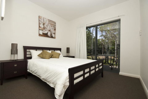 Woodville Beach Townhouse 6 - Accommodation Brisbane 12