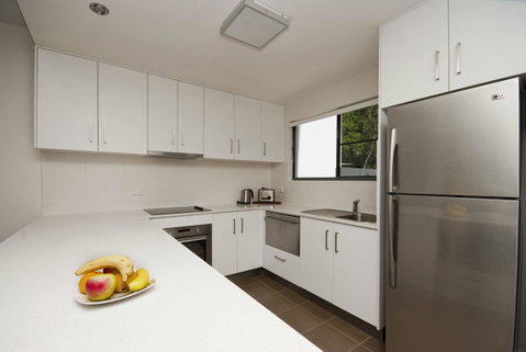 Woodville Beach Townhouse 6 - Accommodation Brisbane 3