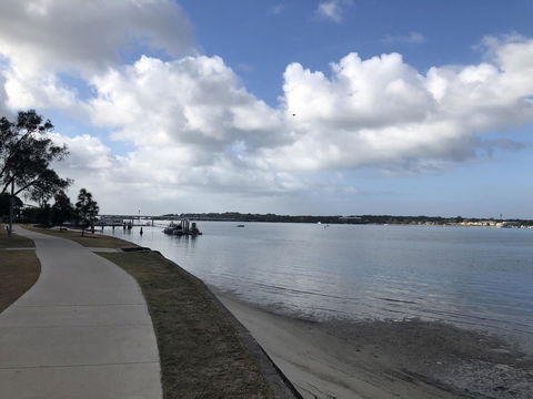 Bribie Island Hotel - Accommodation Brisbane 5