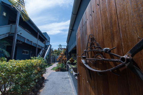 Backpackers At 1770 - Accommodation Brisbane 3