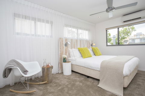 10 Hastings Street Motel - Accommodation Brisbane 2