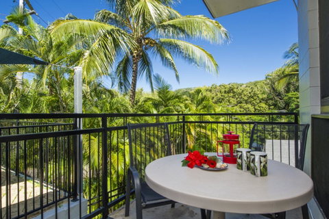 Magnetic North Apartment 1 - Accommodation Brisbane 12