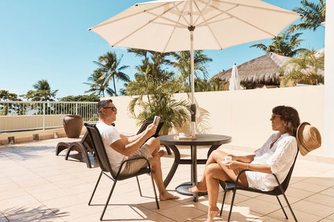Sea Change Beachfront Apartments - Accommodation Brisbane 8