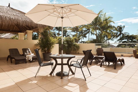 Sea Change Beachfront Apartments - Accommodation Brisbane 9