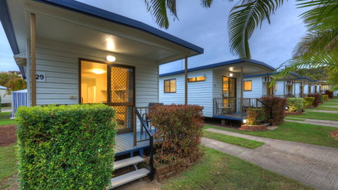 Alex Beach Cabins And Tourist Park - Accommodation Brisbane 34