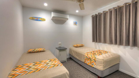Alex Beach Cabins And Tourist Park - Accommodation Brisbane 10