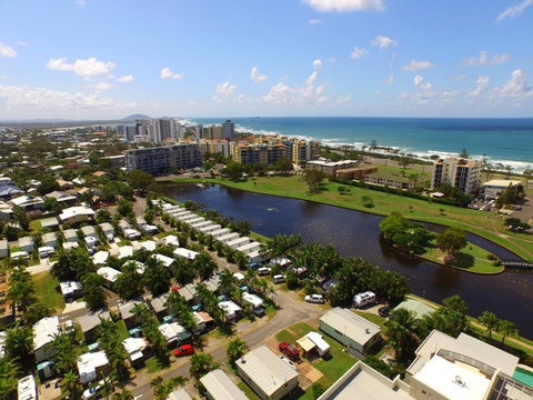 Alex Beach Cabins And Tourist Park - Accommodation Brisbane 0