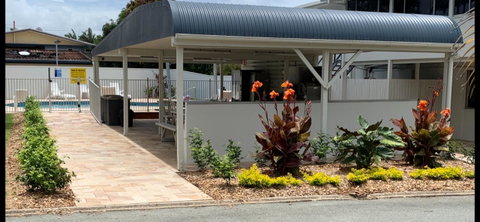 Alex Beach Cabins And Tourist Park - Accommodation Brisbane 4