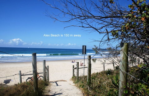 Alex Beach Cabins And Tourist Park - Accommodation Brisbane 16