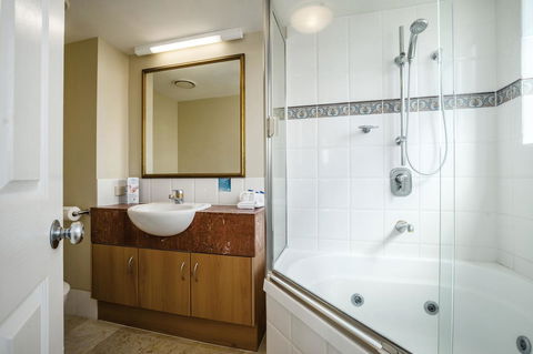 Landmark Resort - Accommodation Brisbane 20