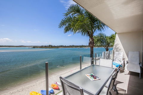Noosa Harbour Resort - Accommodation Brisbane 3
