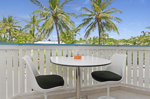 By The Sea Port Douglas - Accommodation Brisbane 18