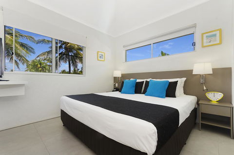 By The Sea Port Douglas - Accommodation Brisbane 17