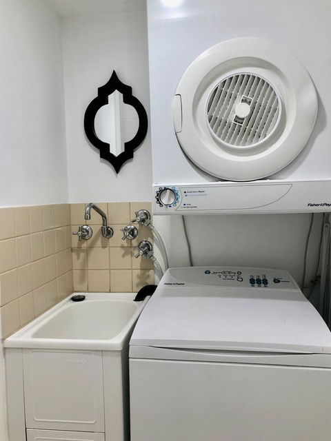 NOMAD - Luxe Apartment - Accommodation Brisbane 40