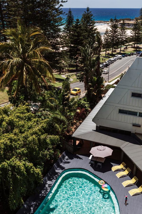 Rainbow Bay Backpackers - Accommodation Brisbane 24