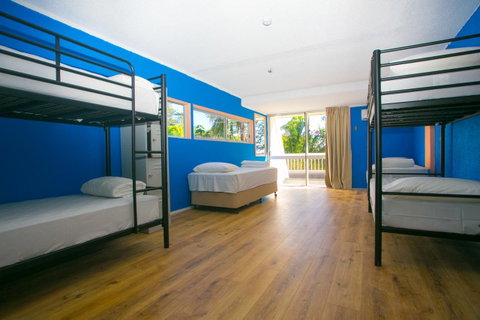Rainbow Bay Backpackers - Accommodation Brisbane 17