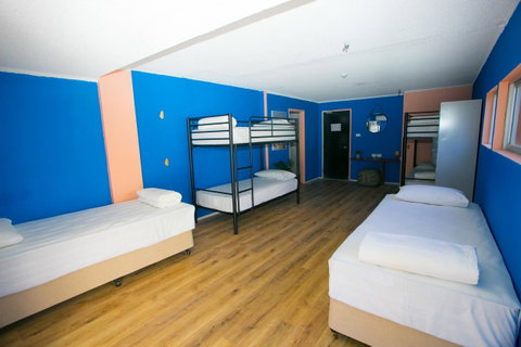 Rainbow Bay Backpackers - Accommodation Brisbane 13