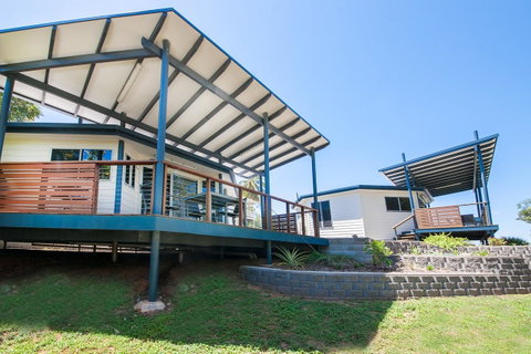 Sunset Cabins 1770 - Accommodation Brisbane 0