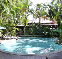 PK's Jungle Village - Hostel - Accommodation Brisbane