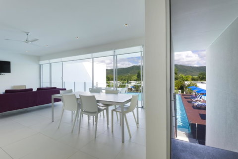 Pool Resort Port Douglas - Accommodation Brisbane 19