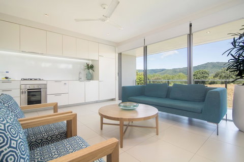 Pool Resort Port Douglas - Accommodation Brisbane 13