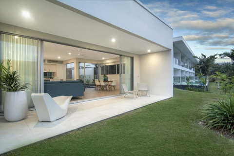 Pool Resort Port Douglas - Accommodation Brisbane 41