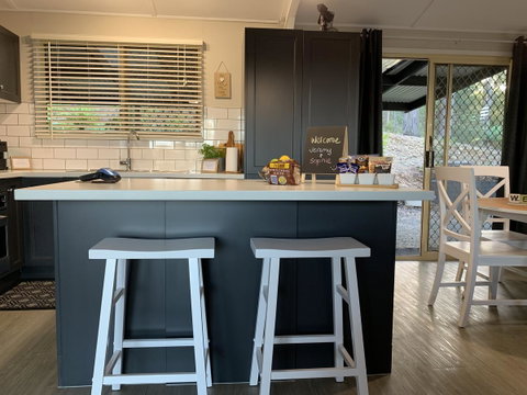 Bed & Breakfast 1 Bedroom Guest House - Accommodation Brisbane 12