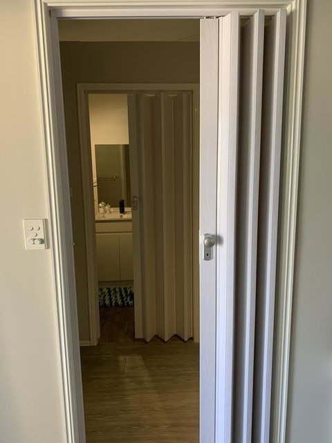 Bed & Breakfast 1 Bedroom Guest House - Accommodation Brisbane 1
