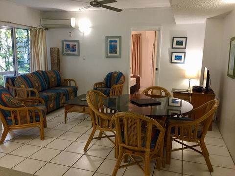 The Port Douglas Queenslander - Accommodation Brisbane 6