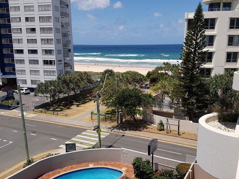 Surfers Chalet - Accommodation Brisbane 31
