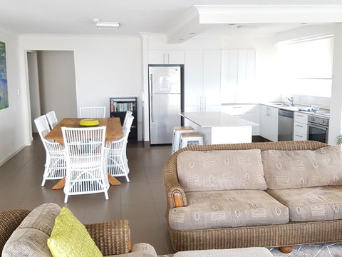 Surfers Chalet - Accommodation Brisbane 33