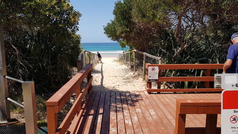 Surfers Chalet - Accommodation Brisbane 4