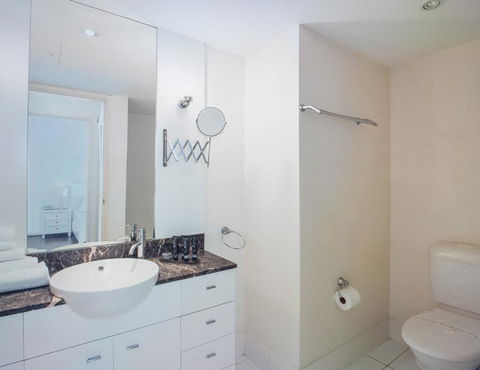 Circle Luxury Holidays - Accommodation Brisbane 1
