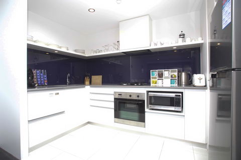 Circle Luxury Holidays - Accommodation Brisbane 8