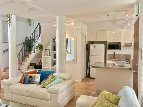 [ ANDY'S BEACH HOUSE ] - Accommodation Brisbane 35