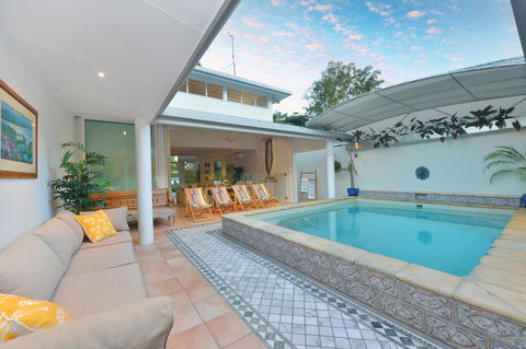 [ ANDY'S BEACH HOUSE ] - Accommodation Brisbane 17