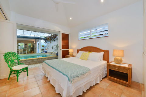 [ ANDY'S BEACH HOUSE ] - Accommodation Brisbane 27