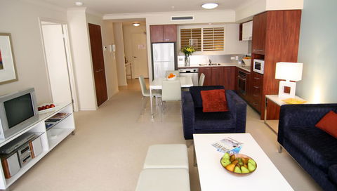 Mantra Towers Of Chevron - Accommodation Brisbane 15