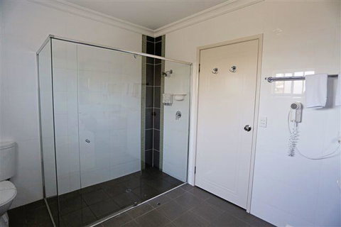 Drovers Motor Inn - Accommodation Brisbane 2