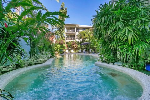 Sea Point On Trinity Beach - Accommodation Brisbane 0