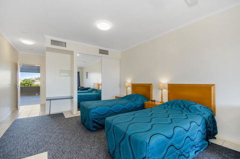 Madison Ocean Breeze Apartments - Accommodation Brisbane 10