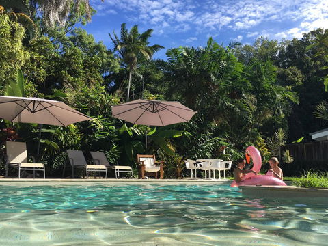 Jamaica Beach House - Accommodation Brisbane 2