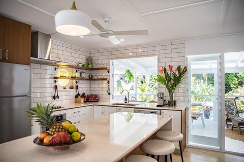 Jamaica Beach House - Accommodation Brisbane 3