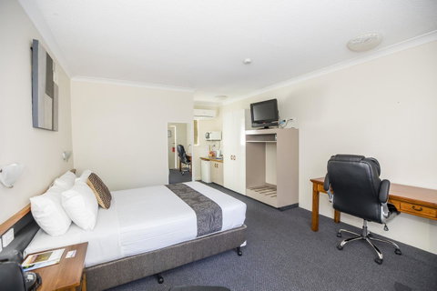 Emerald Maraboon Motor Inn - Accommodation Brisbane 22
