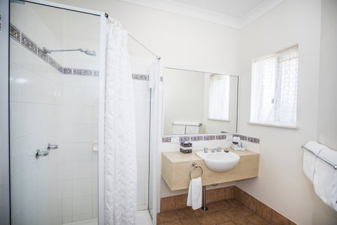 Emerald Maraboon Motor Inn - Accommodation Brisbane 42