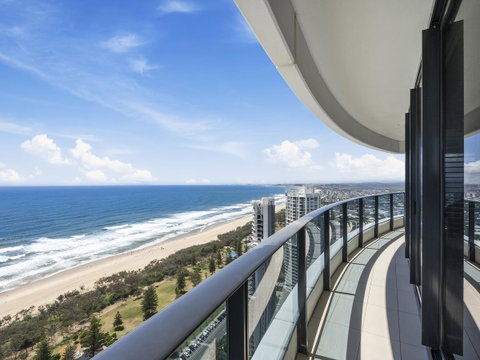 Oracle Resort Broadbeach - Gclr - Accommodation Brisbane 18