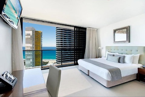 Oracle Resort Broadbeach - Gclr - Accommodation Brisbane 5