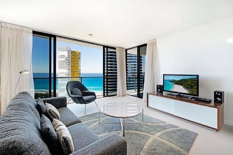 Oracle Resort Broadbeach - Gclr - Accommodation Brisbane 4